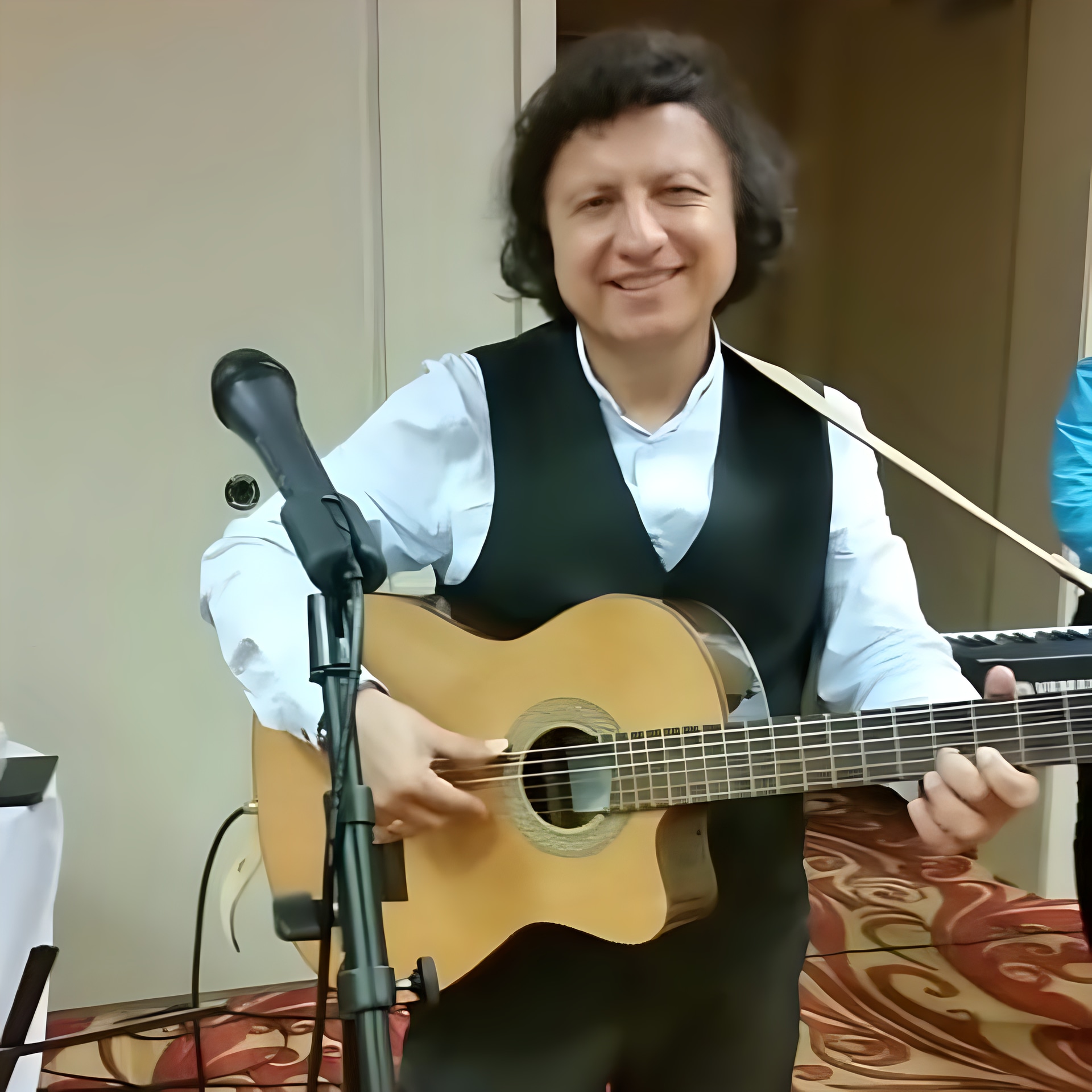Arturo Giraldo Jr.